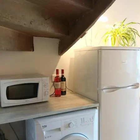 Le Cerisier Et Le Petit Cerisier *